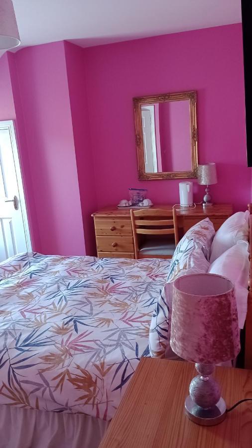 Bundoran Guesthouse ภายนอก รูปภาพ